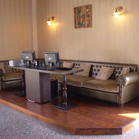Byzantion Hotel Mystras Eksteriør bilde