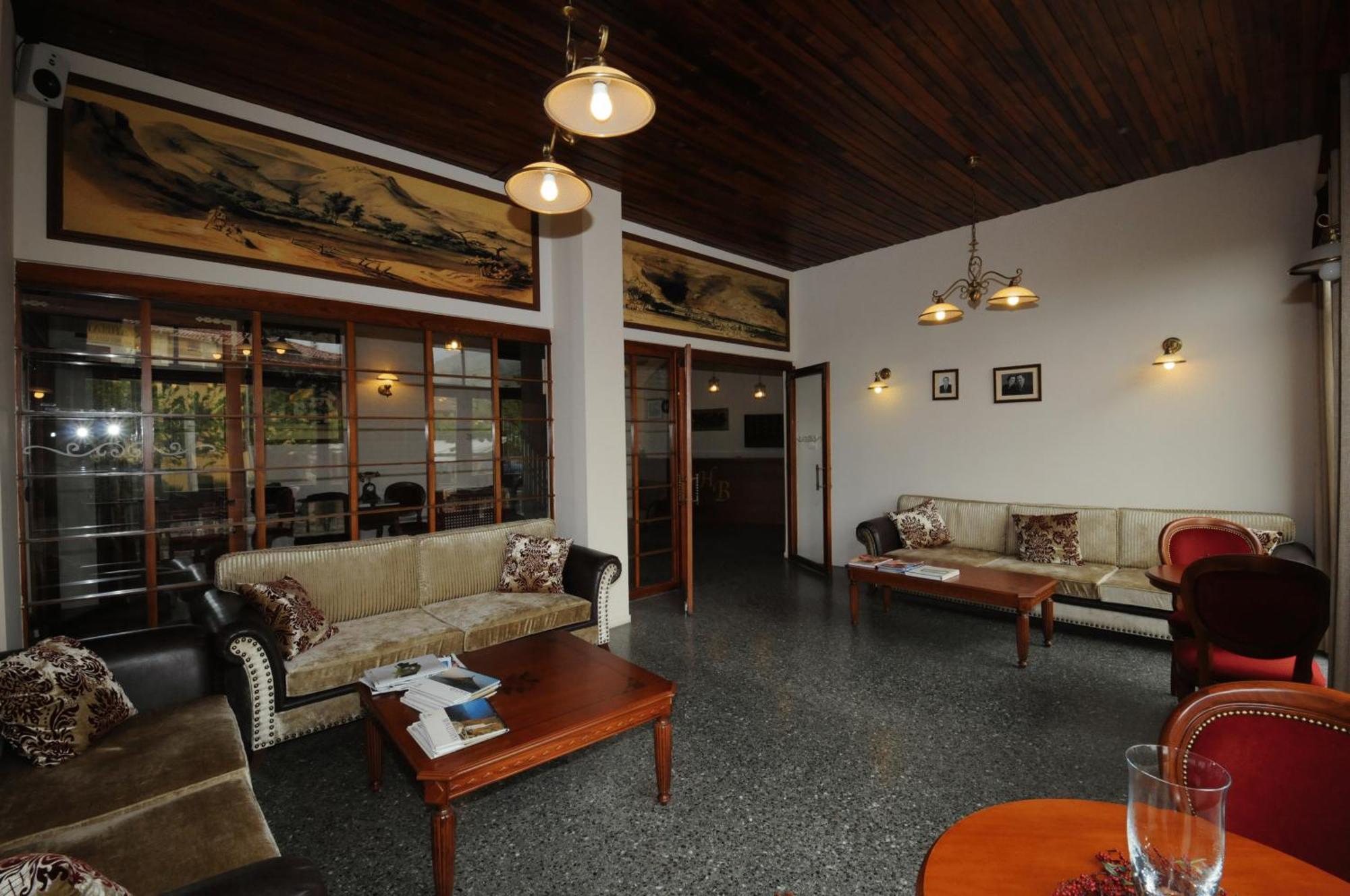 Byzantion Hotel Mystras Eksteriør bilde